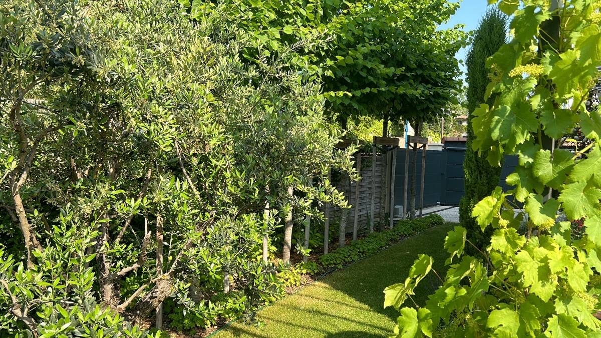 Quartier de Vassieux centre, Vends maison 4 pièces 130m², terrain 540m²