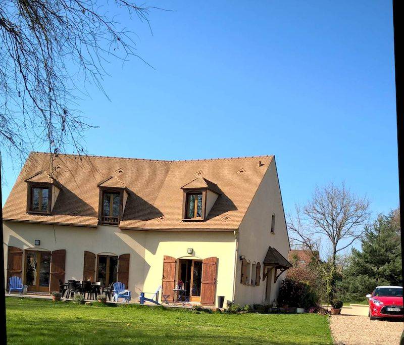 Vends Maison a la campagne - 4 chambres, 200m², Bazainville (78)