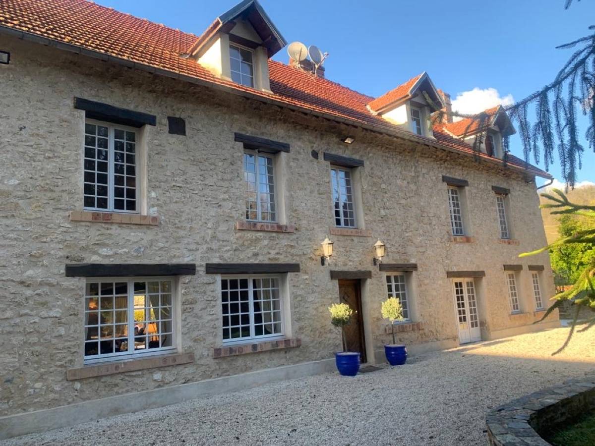 Loue Maison de campagne proche de Paris 7 chambres, 15 couchages