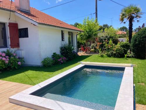 Loue maison avec piscine chauffée - 8 couchages - à 10mn de l’océan et d’Hossegor - Capbreton (40)