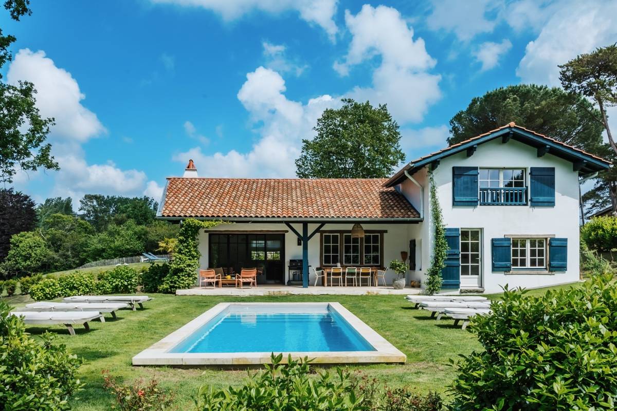 Loue maison Belardia : maison de campagne alliant charme et confort - 4 chambres, 8 couchages - Arcangues (64)