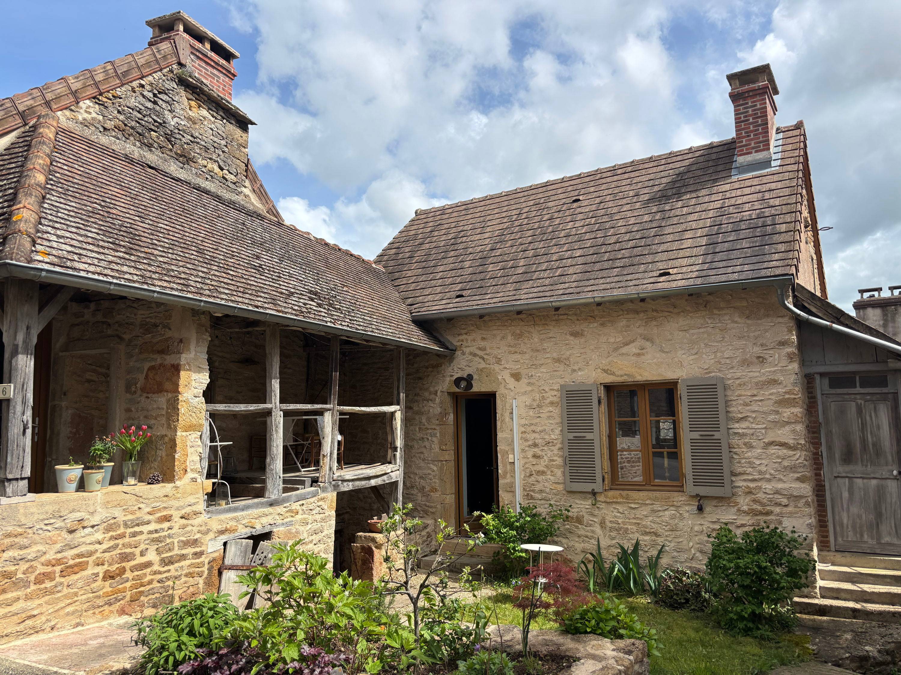 Loue maison de charme à Montagny-les-Buxy (71) - 4 couchages