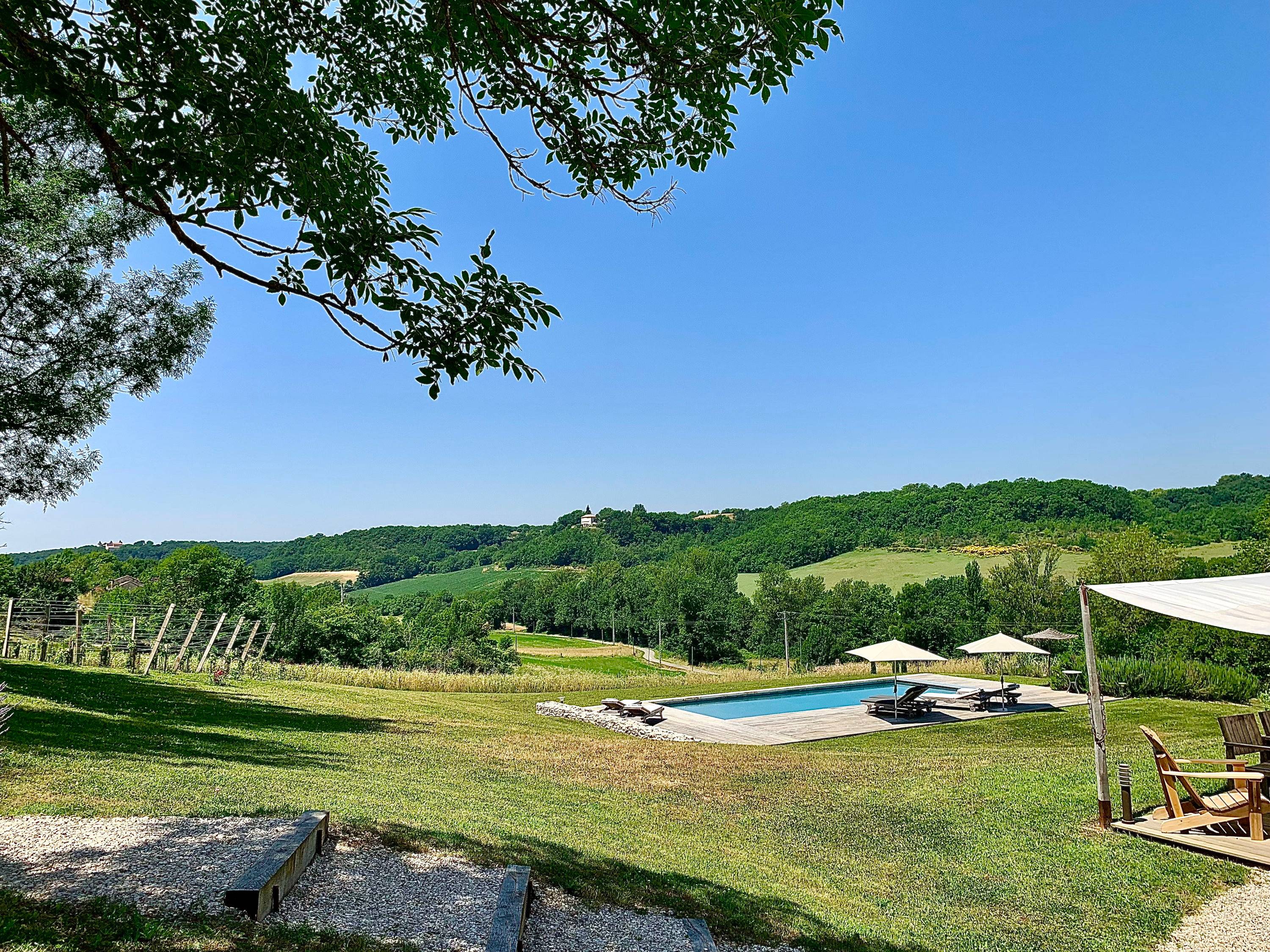 Loue maison 9 couchages, 4 chambres, piscine, à Montcuq dans le Lot (46)