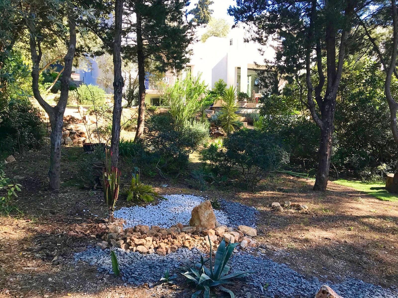Loue maison Lucienne à Bandol dans les calanques - 5 couchages - 5 minutes à pied de la mer