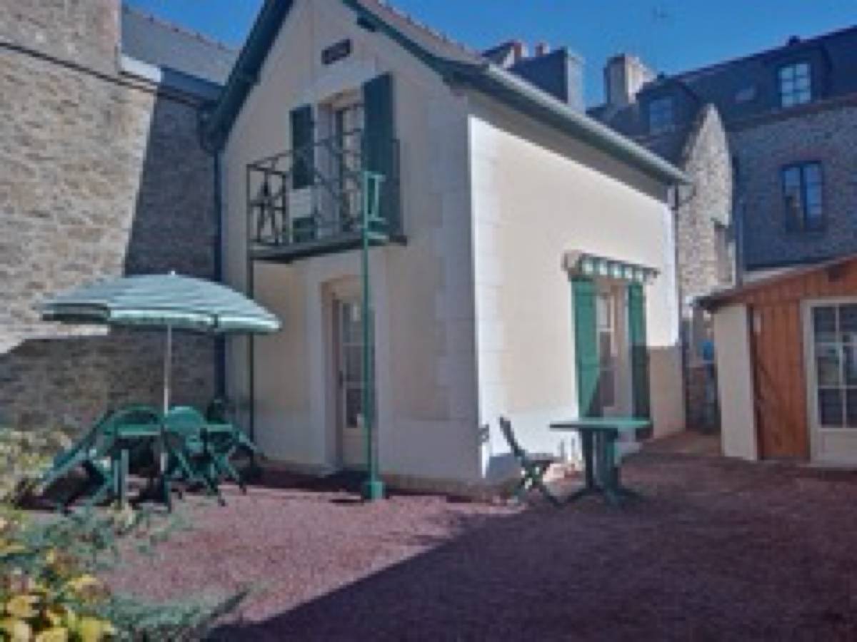 Loue maison 4 pièces - 4 couchages, 2 chambres à Dinard (35)