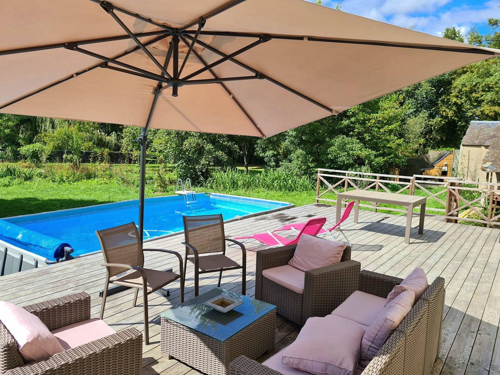 Loue maison familiale 12 couchages, 8 chambres, proche Tours (37) Saint-Cyr-sur-Loire (37)