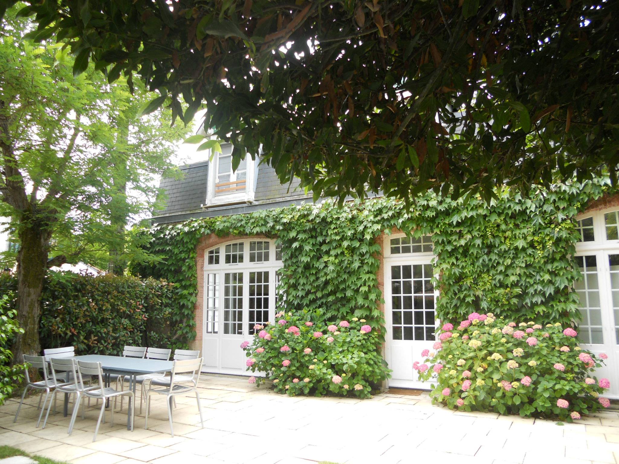 Loue maison de famille, 10 couchages, 5 chambres, 140m Plage du Nau, au Pouliguen (44)