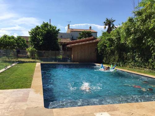 Loue grande maison de famille proche St-Emilion - Piscine Chauffée - 4 chambres - 8 couchages, Libourne (33)