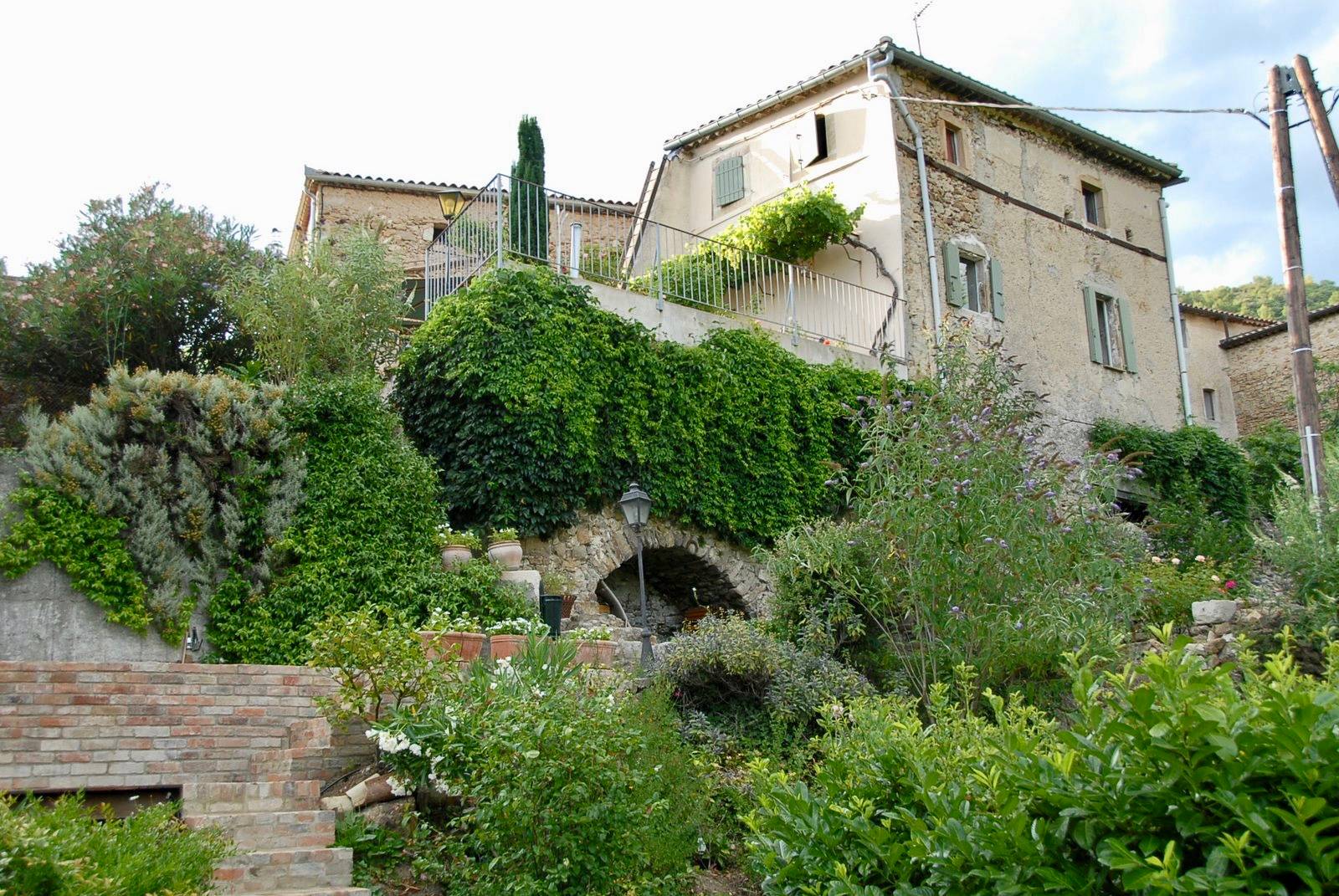 Loue maison de famille au calme - 5 chambres, 10 couchages - Saint-Jean-de-Valériscle (30)