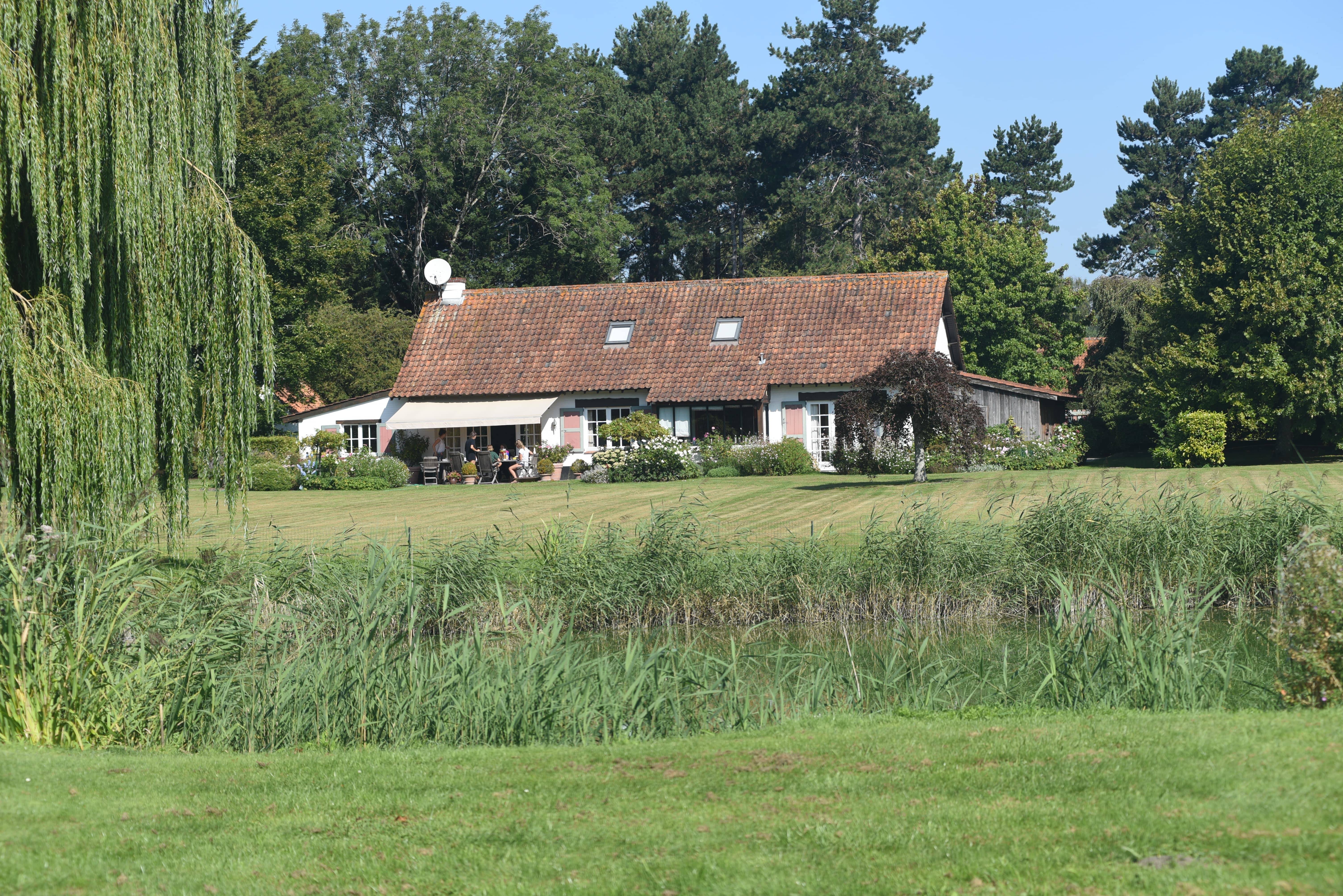 Loue La maison Fleurie 8 couchages - Saint-Quentin-en-Tourmont (80)