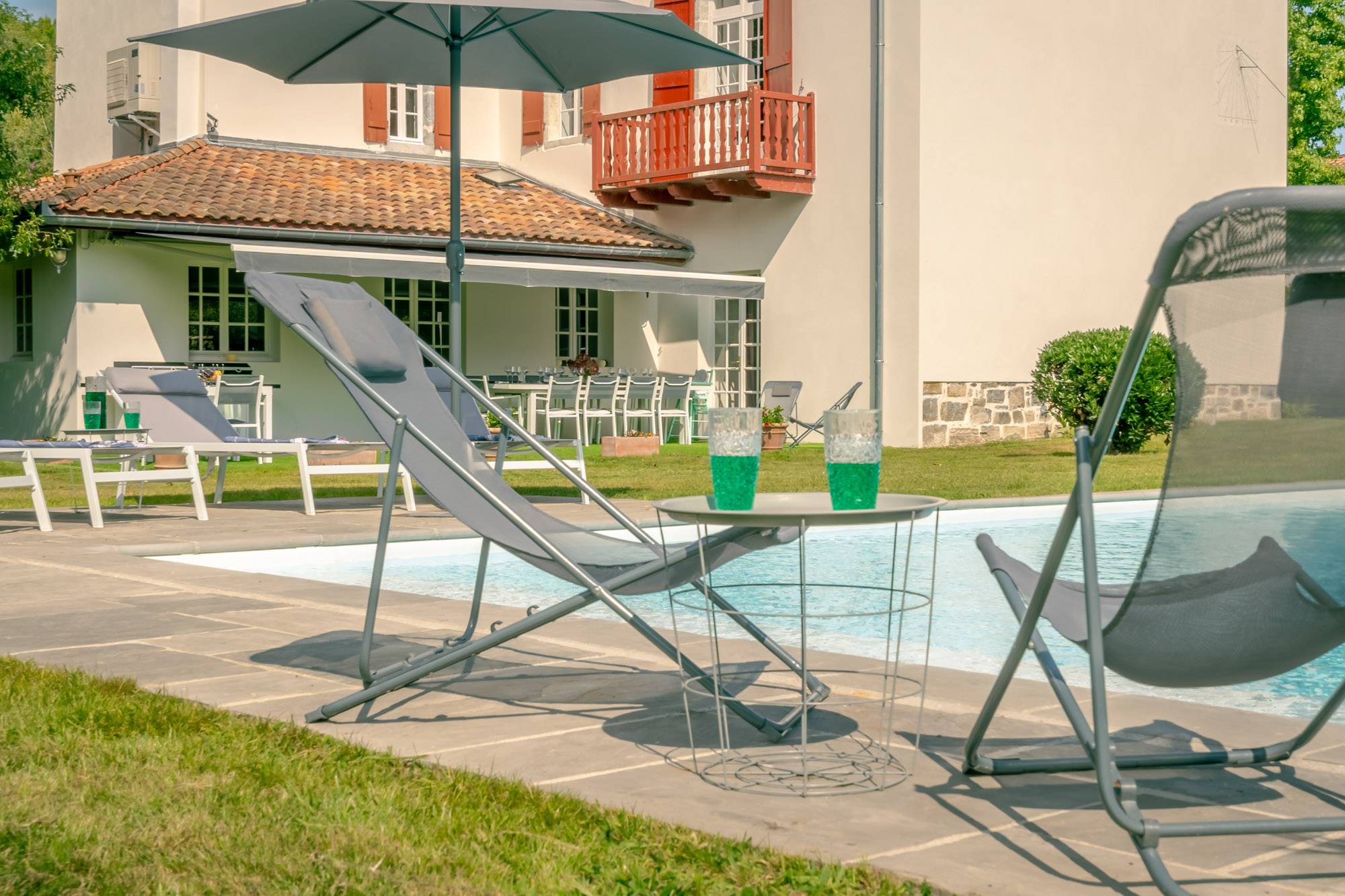 Loue Maison Luroa à Cambo-les-Bains (64) - 430m² - 8 chambres 16 personnes avec piscine - Pays basque