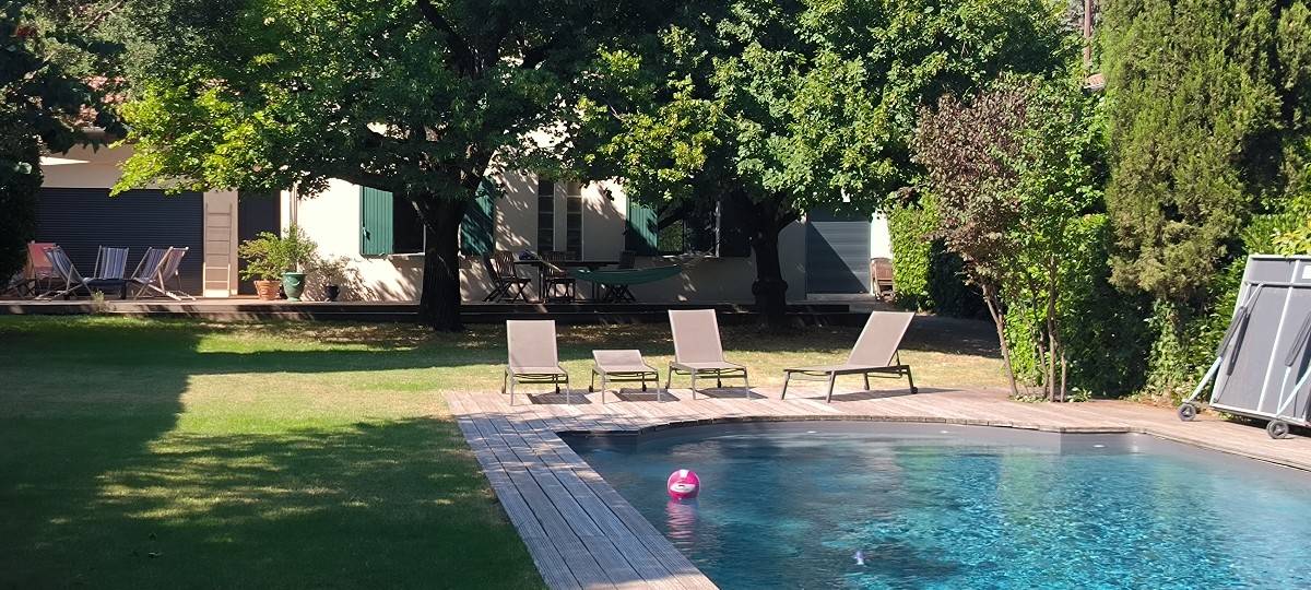 Loue villa familiale - 5 chambres, 9 couchages - 2 km centre Avignon/Villeneuve - Villeneuve-lès-Avignon