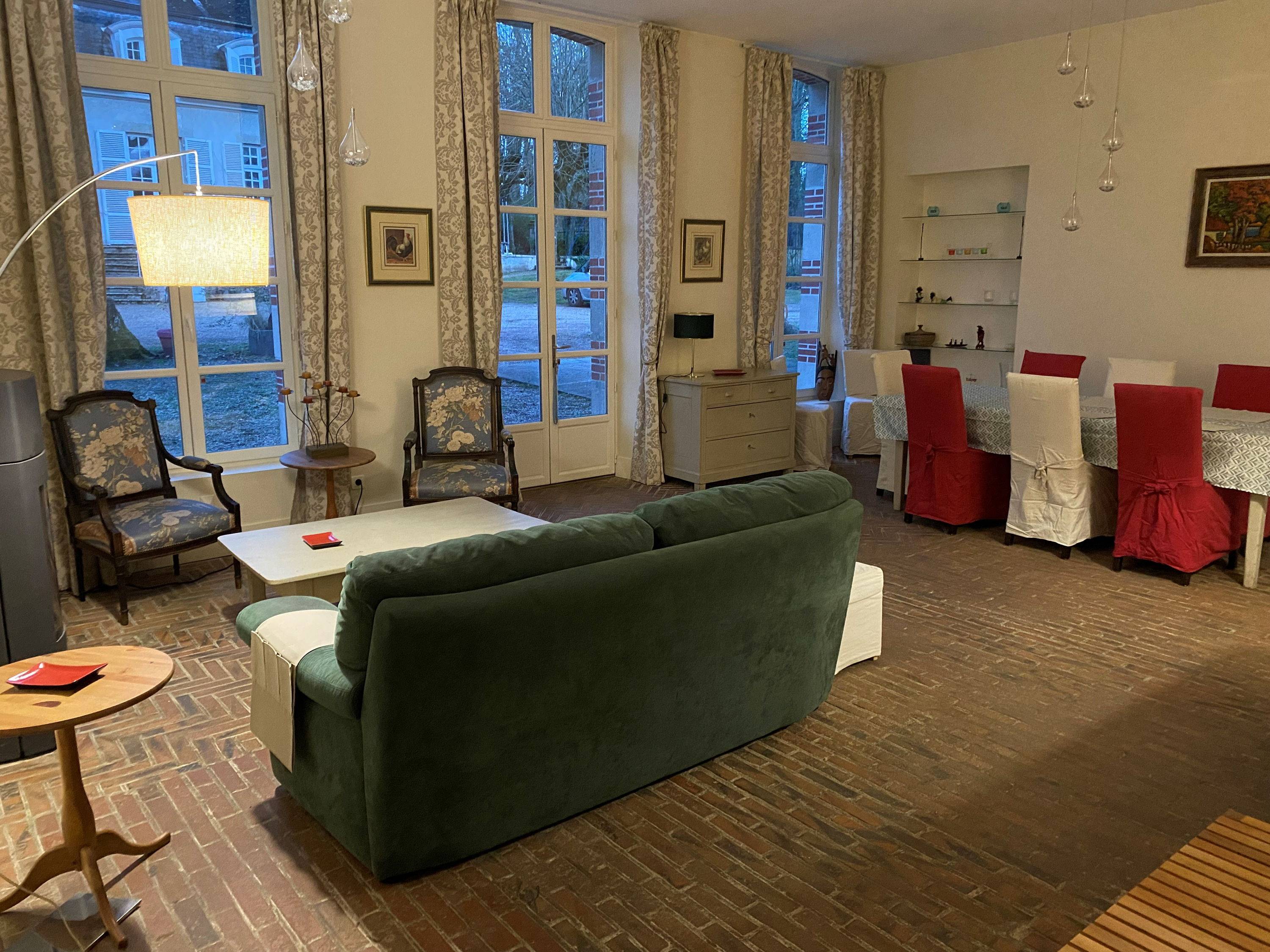 Loue maison 200m² dans parc arboré - 5 chambres, 10 à 12 couchages, Chécy (45)