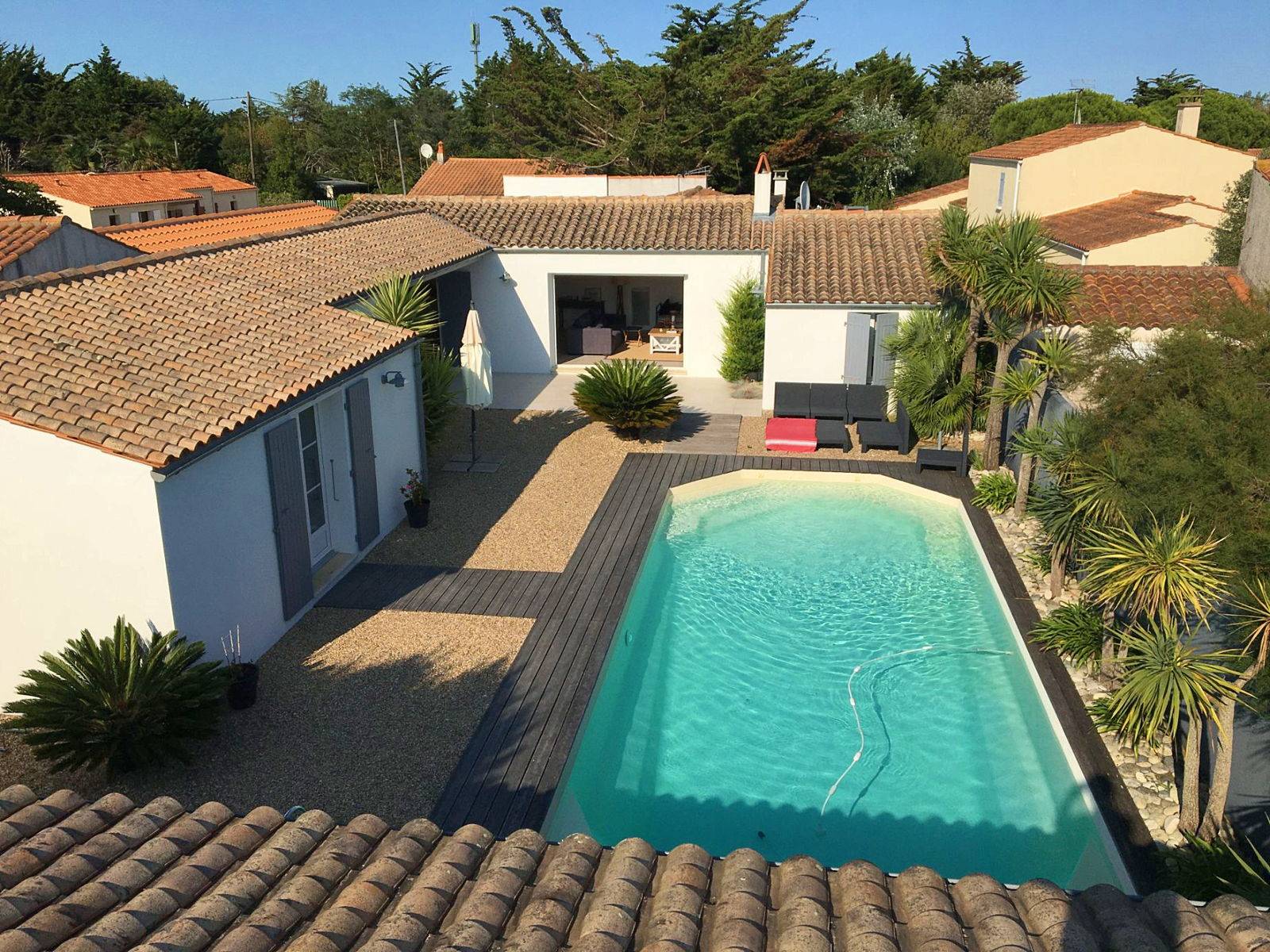 Loue maison à La Brée-les-Bains (Île d’Oléron) piscine chauffée - 5 chambres - 12 couchages