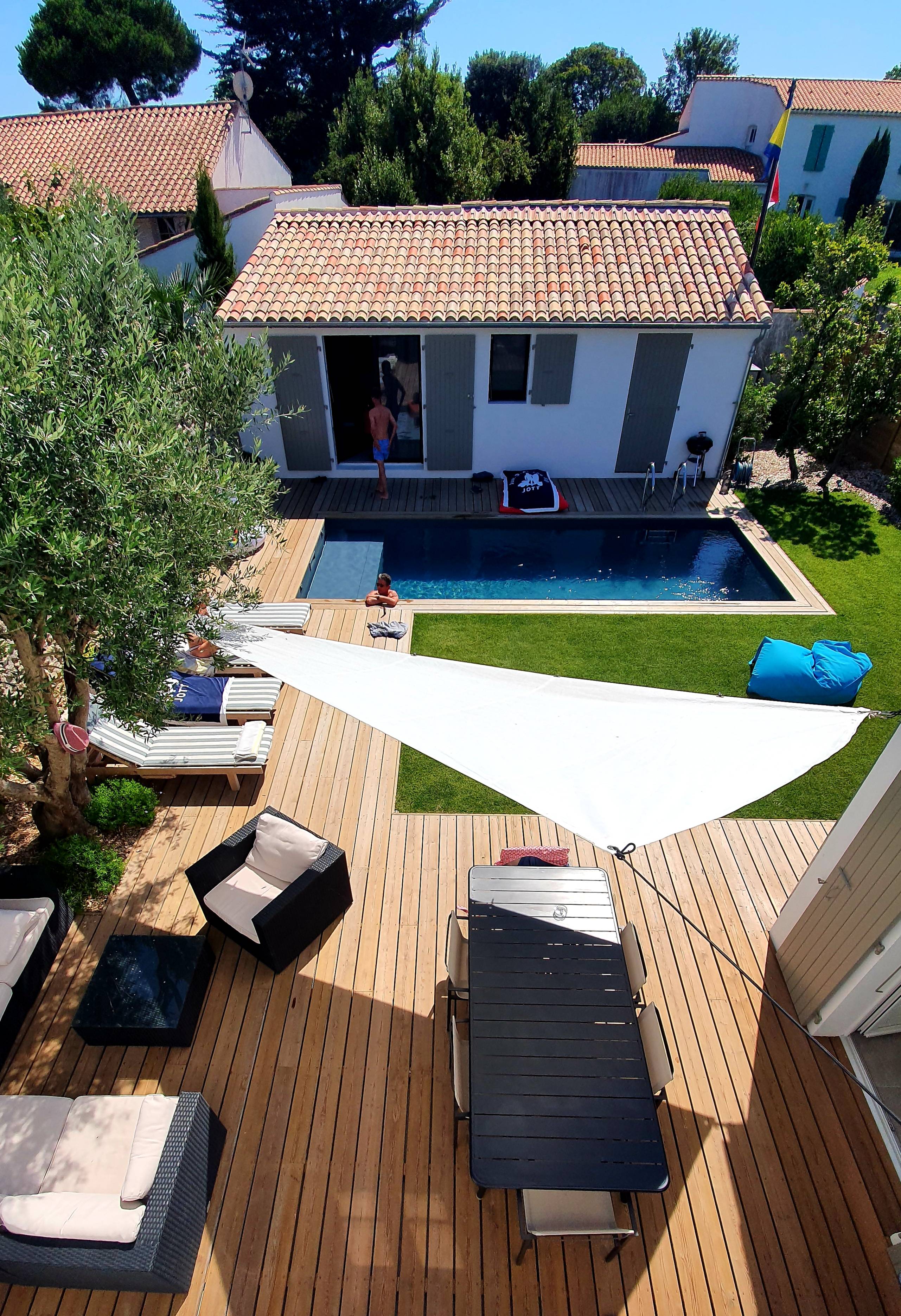 Loue Maison avec piscine dans le centre ville - 4 chambres, 8 couchages - Saint-Martin-de-Ré (17)