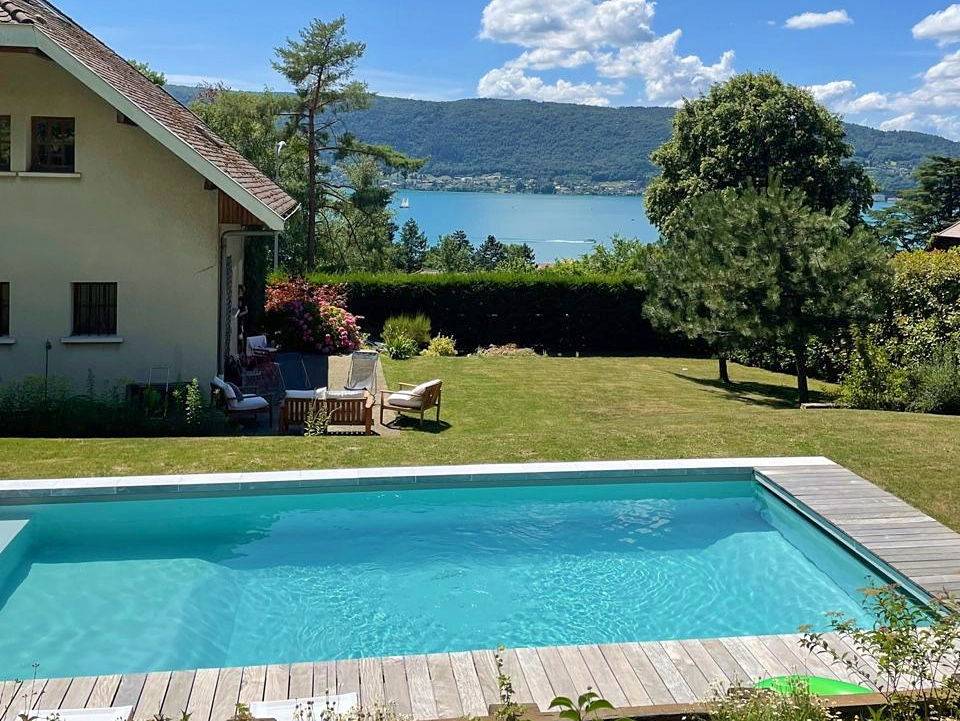 Location Maison Piscine - Veyrier-du-Lac (74) lac d’ANNECY- 8 couchages - jardin - terrasse