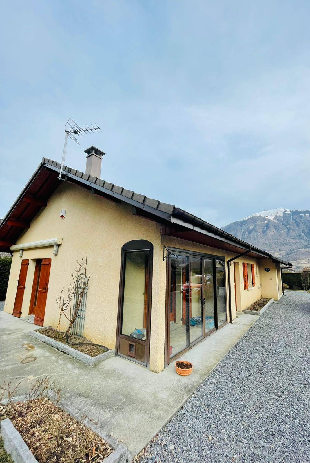Loue maison plainpied 3 ch meublée Haute Savoie (25 km de Genève
