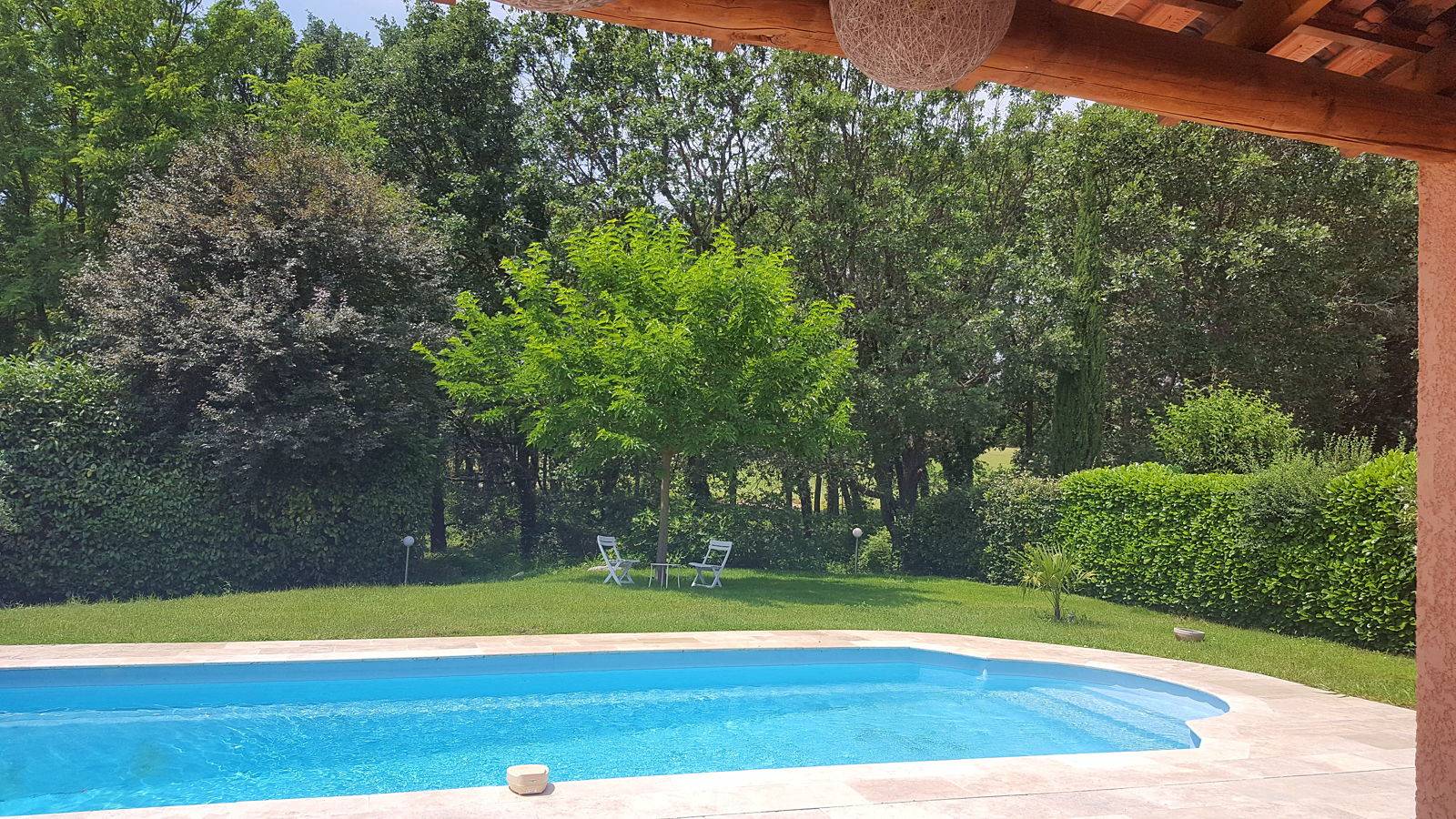 Loue villa sur le golf du Luberon - 4 chambres - 8 couchages - Pierrevert (04)
