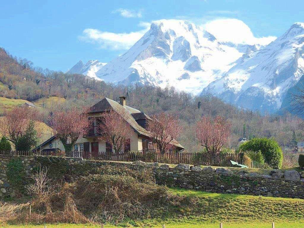 Loue maison Pyrénées en Vallée d’Ossau - 10 couchages - 5 chambres - Béost (64)