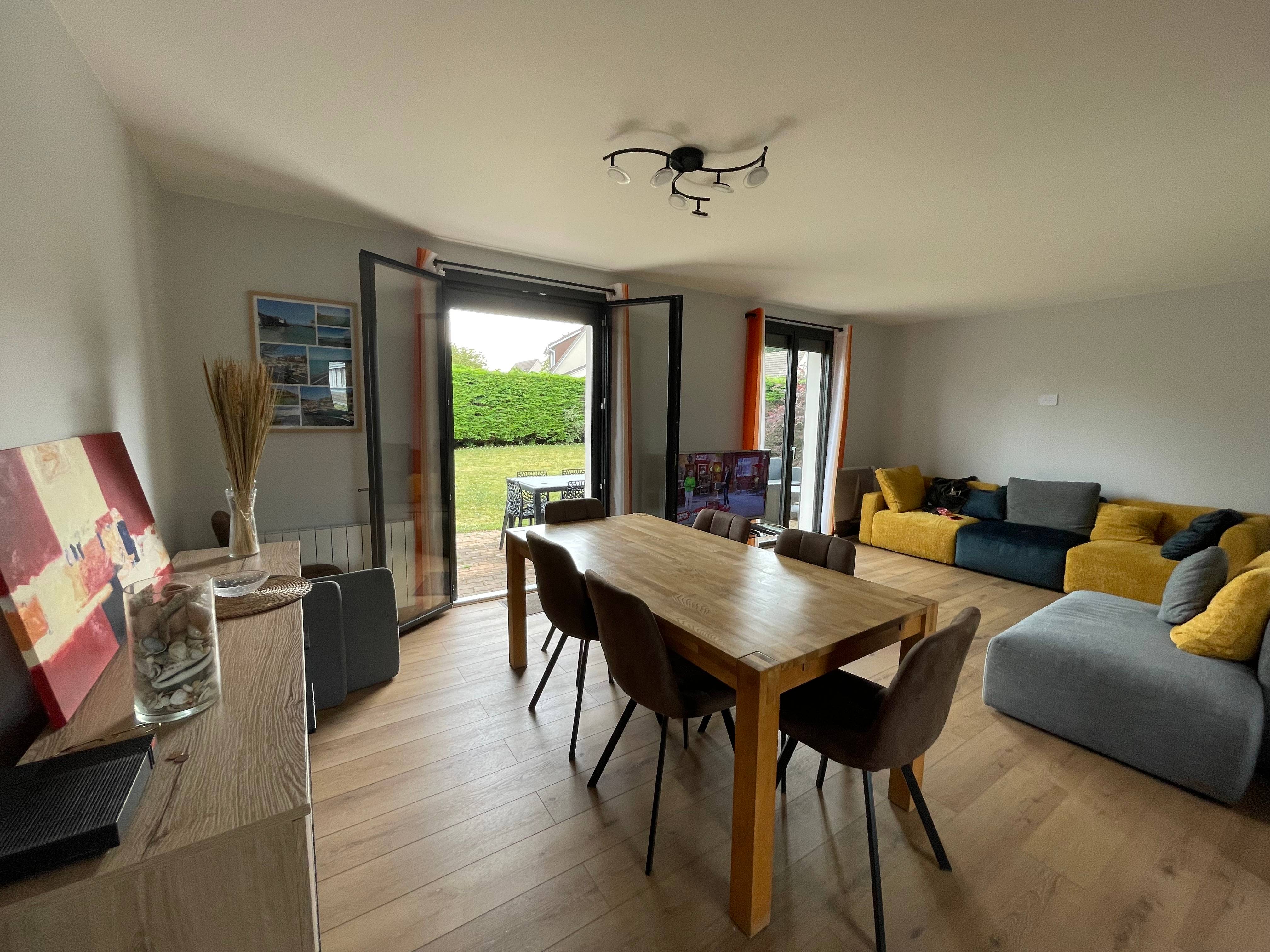Loue maison refaite entièrement - 4 chambres, 8 couchages - Saint-Valery-en-Caux (76)