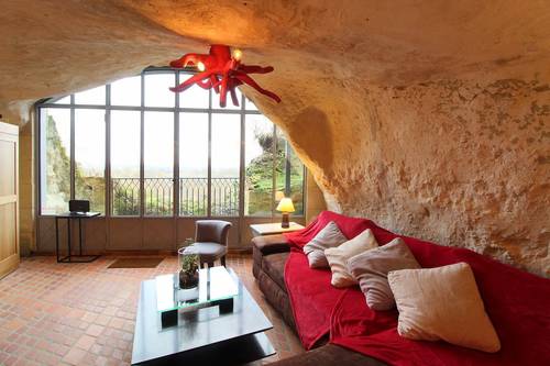 Loue gîte insolite troglo lumineux cosy avec feu de cheminée 300m² sur Loire - 3 chambres, 14 couchages - Parnay (49)