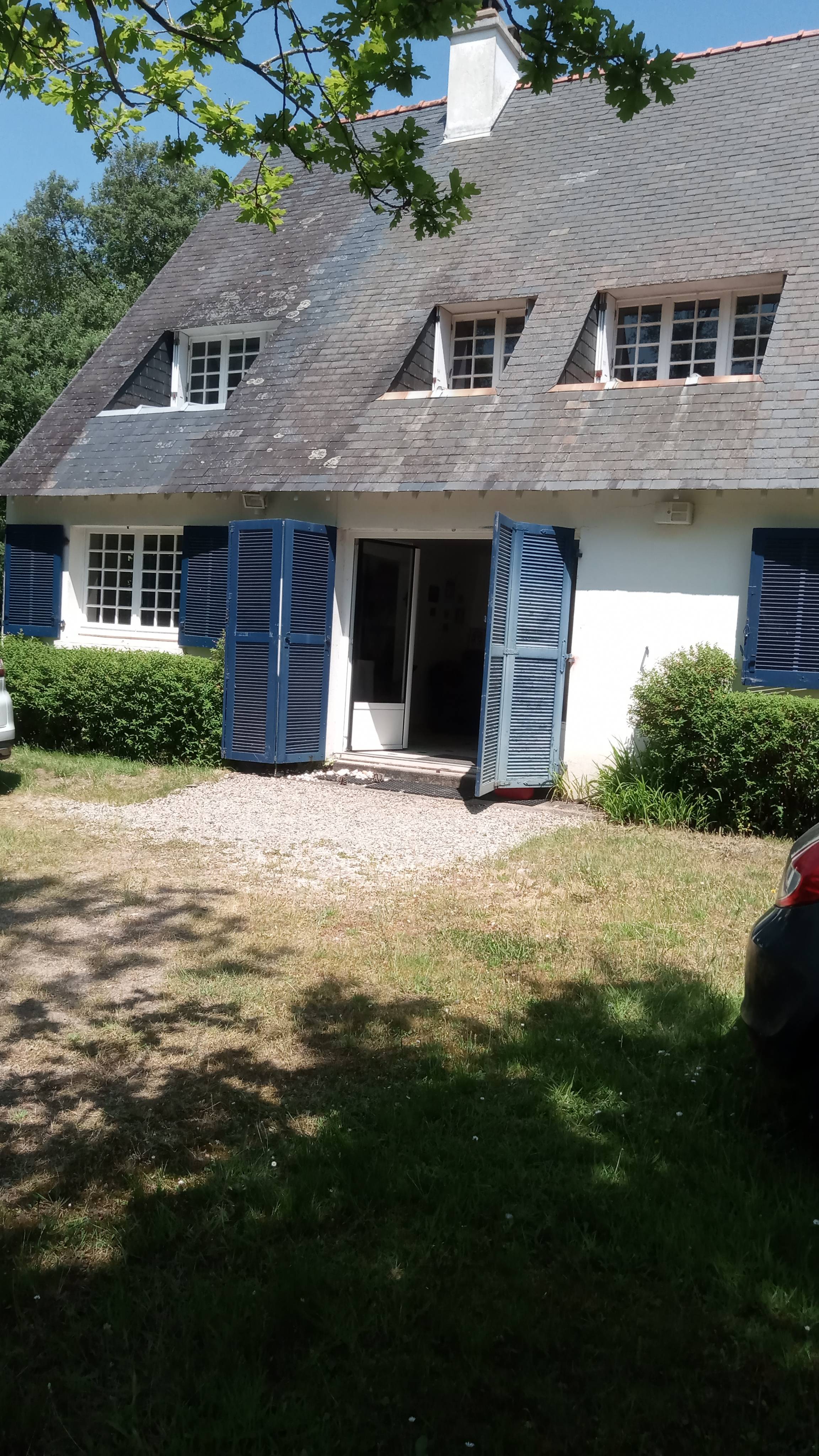 Loue maison familiale de vacances - 5 chambres, 12 couchages - Brech (56)