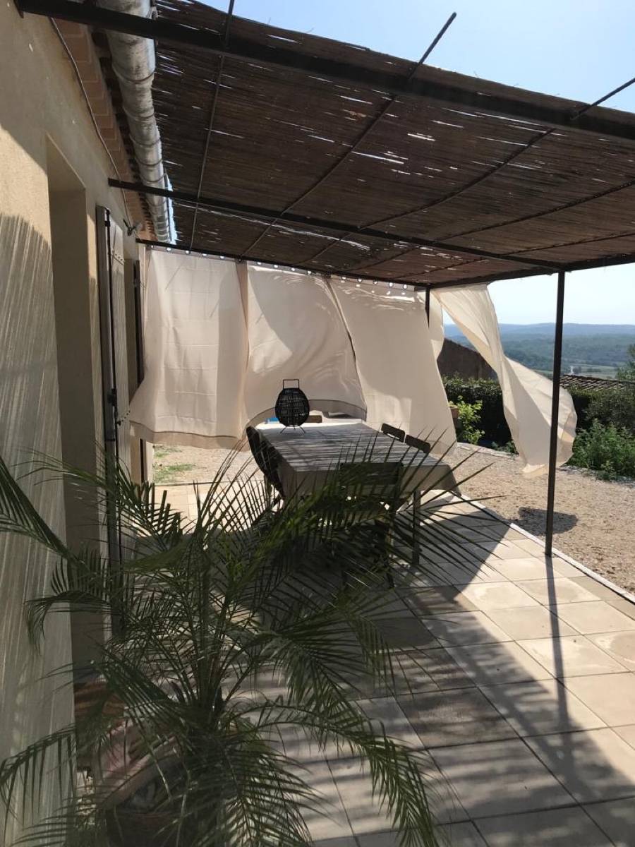 Loue Maison de vacances avec piscine dans village médiéval (Gard) - 3 chambres, 6 couchages, Vézénobres (30)