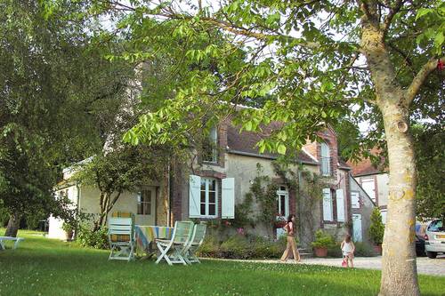 Loue Maison ancienne typique de Puisaye, jusqu’à 9 couchages