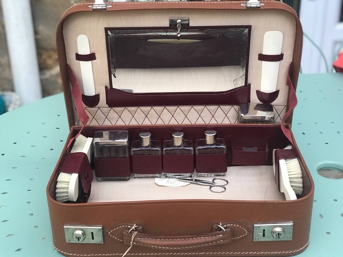 Valisette De Voyage Vintage Avec Nécessaire De Toilette – état Neuf, Avec Clé