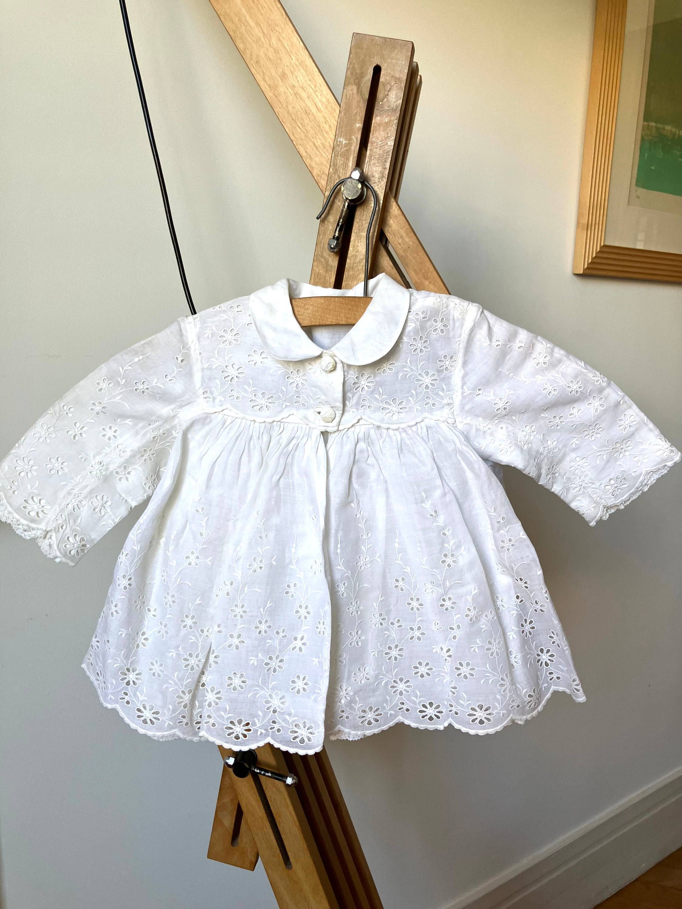 Manteau et bonnet vintage en broderie Anglaise 6 mois/1 an