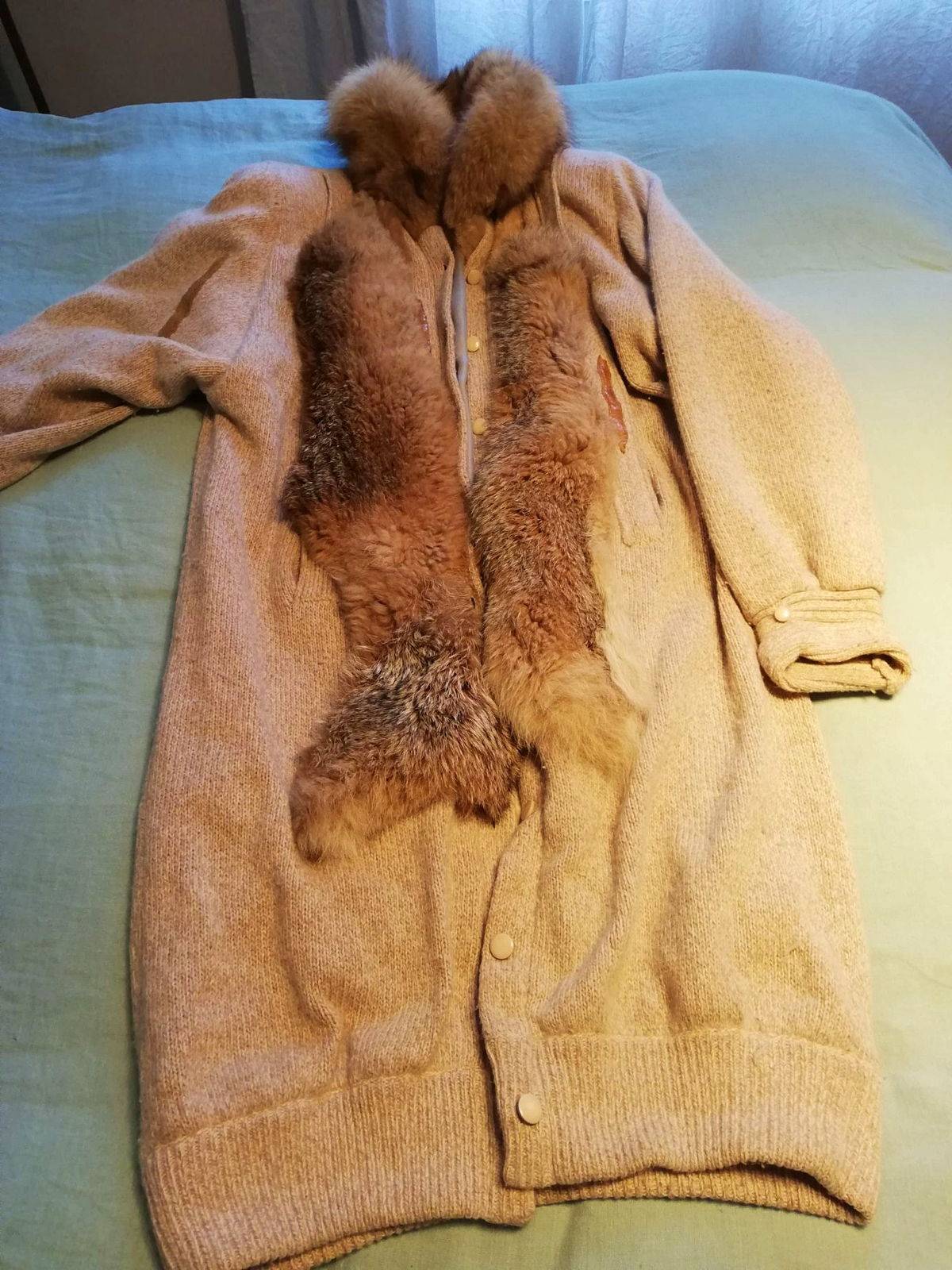 Manteau laine et fourrure naturelle