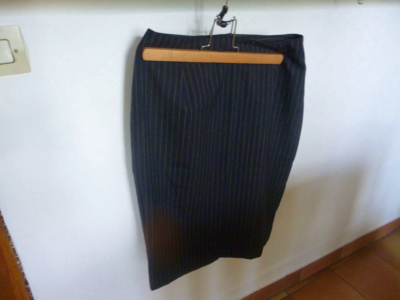 Jupe bleu marine taille 38 Marque INFINITIF