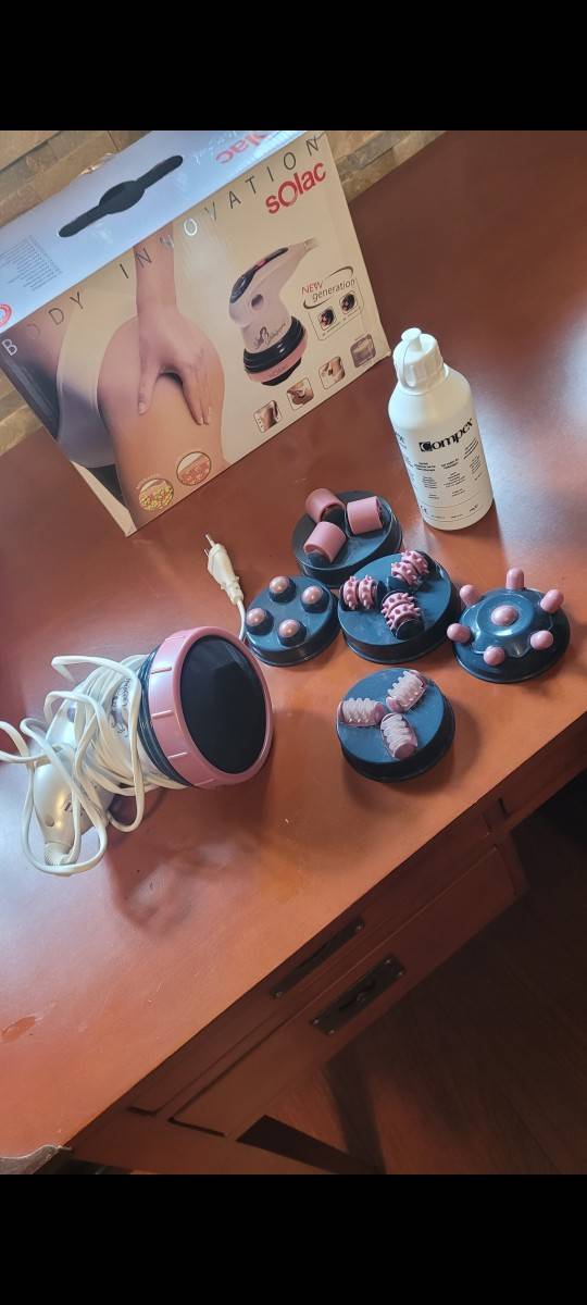 Masseur Anti Cellulite, Appareil Anti Cellulite, 6 Têtes de Traitement Interchangeables