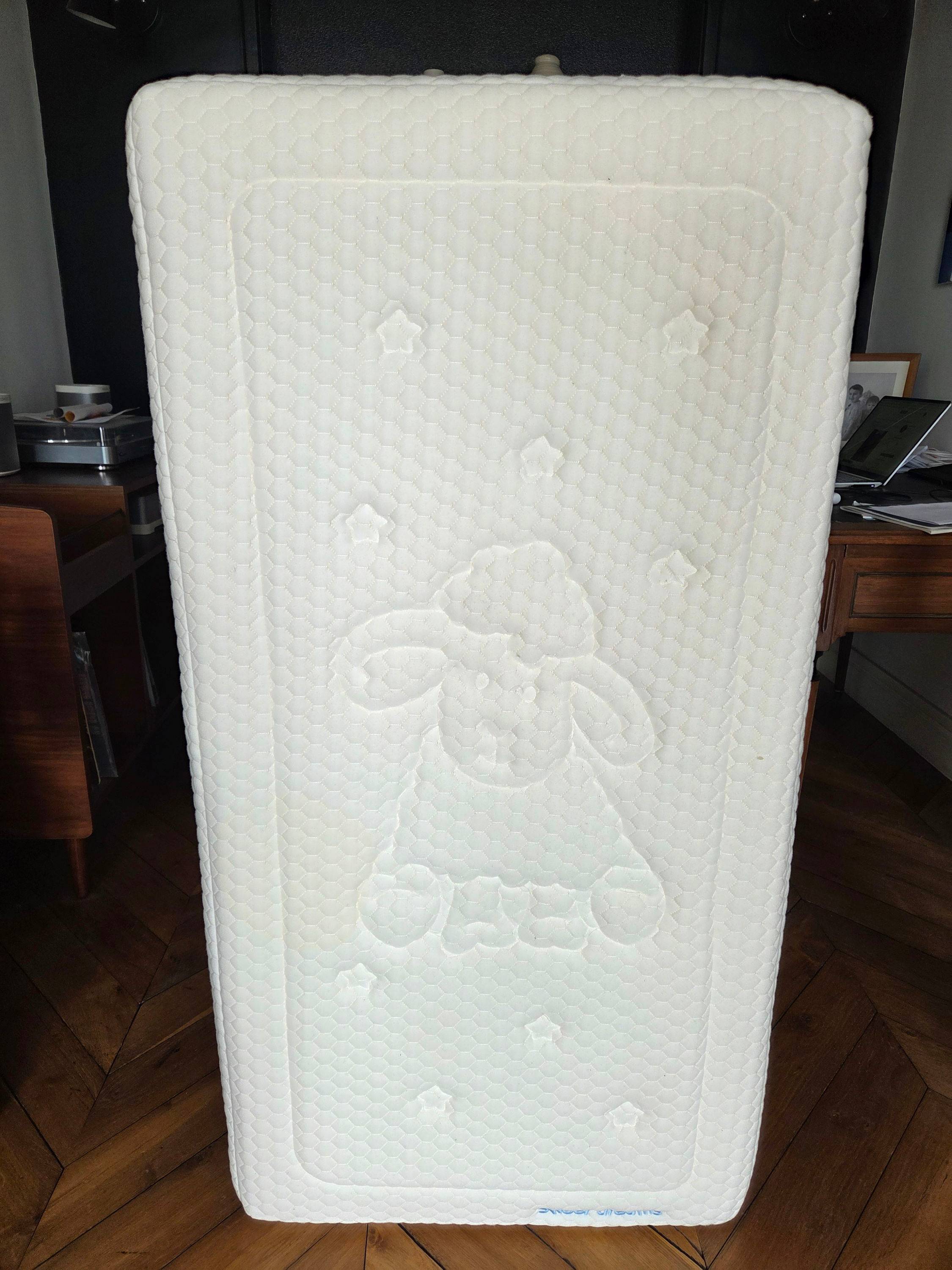 Matelas bébé Sweet Dreams – 60x120 cm – Mousses HD & Supersoft