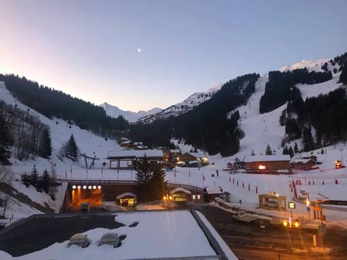 Loue appartement intégralement rénové, pied des pistes Chaudanne - 2 chambres, 5 couchages - Meribel (73)