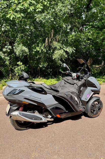 Vends Scooter Peugeot Métropolis GT, 2024, 550km