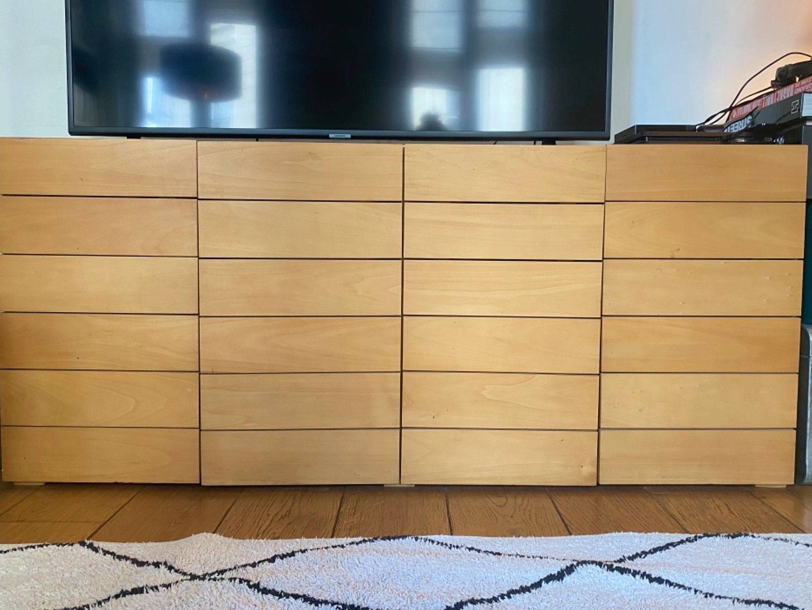 Meuble bas TV ou buffet AMPM en bois type scandinave