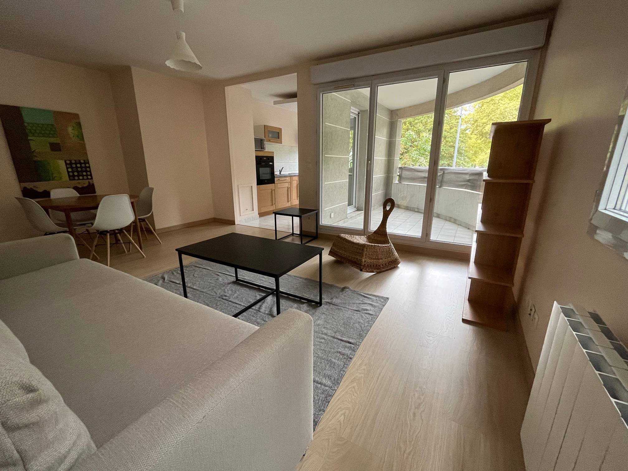 Loue appartement 61m² Villeurbanne Charpennes très bien situé