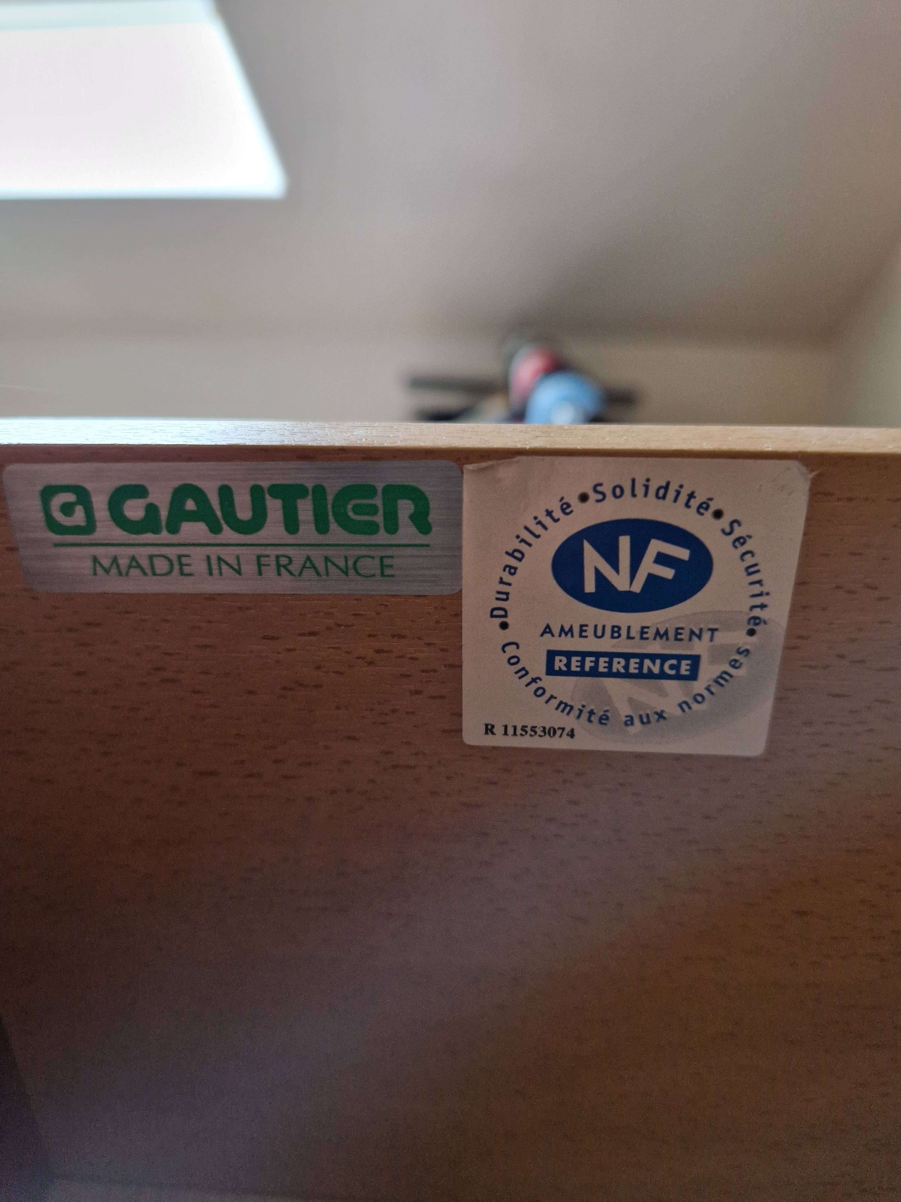 Meuble colonne bois Gautier très bon état sur Gens de Confiance