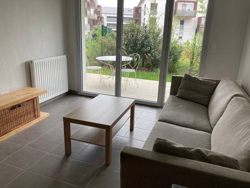 Loue beau T2 meublé de 37m² avec jardin, piscine et parking - Toulouse-entiore