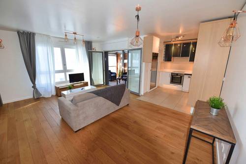 Loue T2 meublé 47m² + loggia 9m² Issy-les-Moulineaux