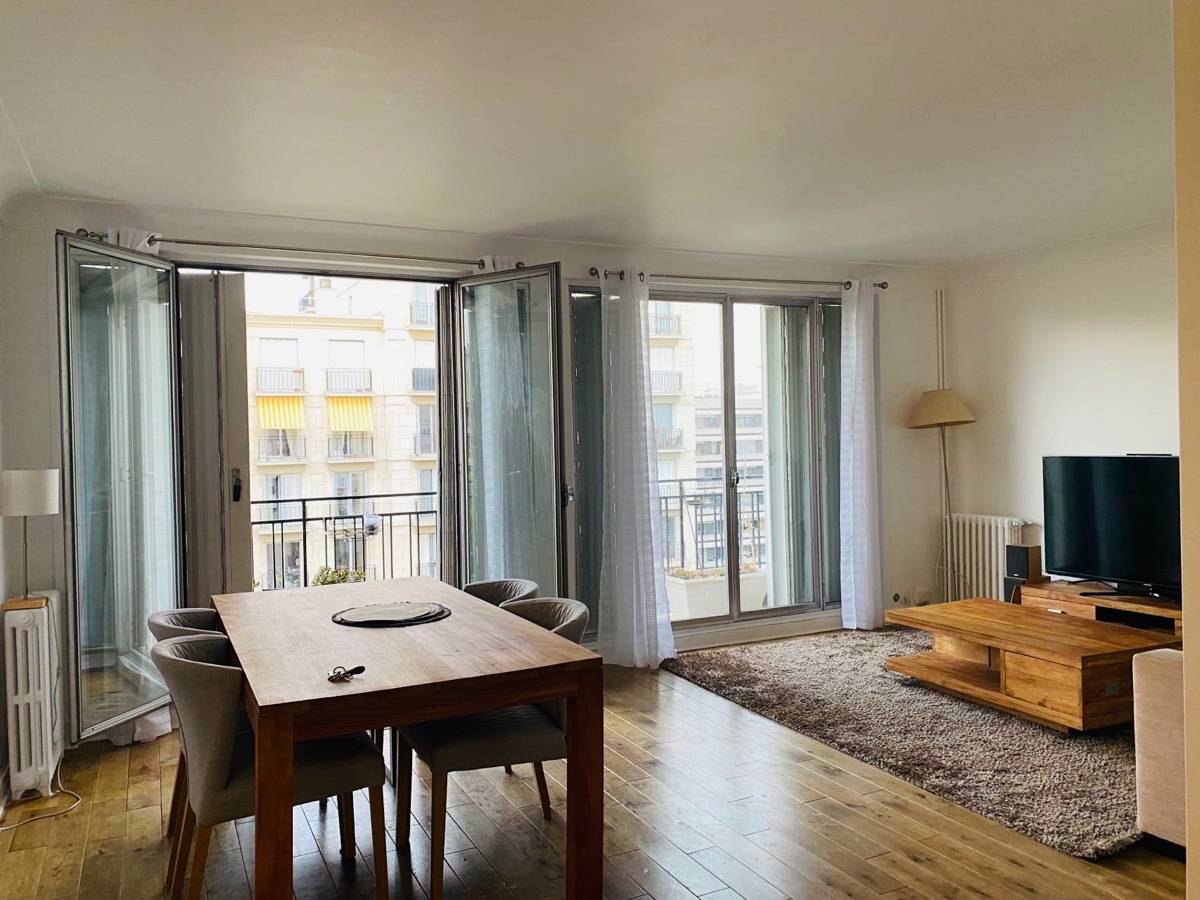Loue T3 meublé, lumineux, 1min du métro, immeuble de standing - 83m² - Boulogne-Billancourt (92)