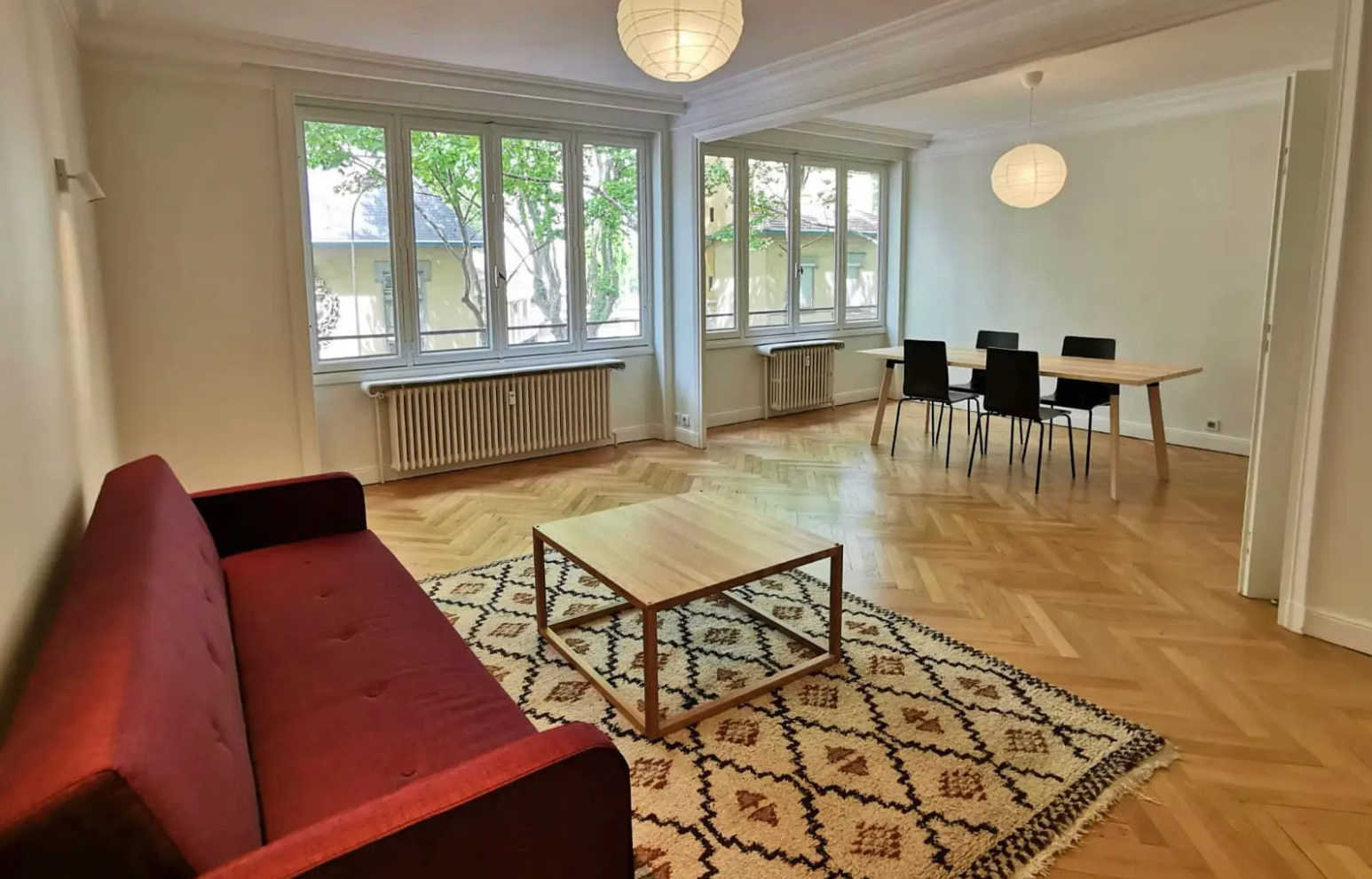 Loue T3 rénové meublé 87m² - Métro Saxe-Gambetta Lyon 7 ème - Garage - Cave - Local à vélo - Ascenseur