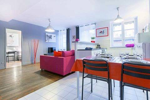 Loue T3 meublé 63m² 2 chambres à Lyon Opéra. Vue sur les toits