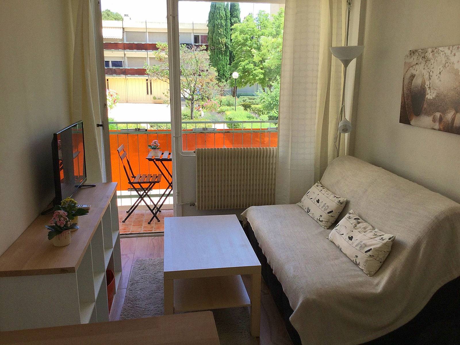 Loue appartement 23m² Aix-en-Provence à côté IUT et facs, bail étudiant