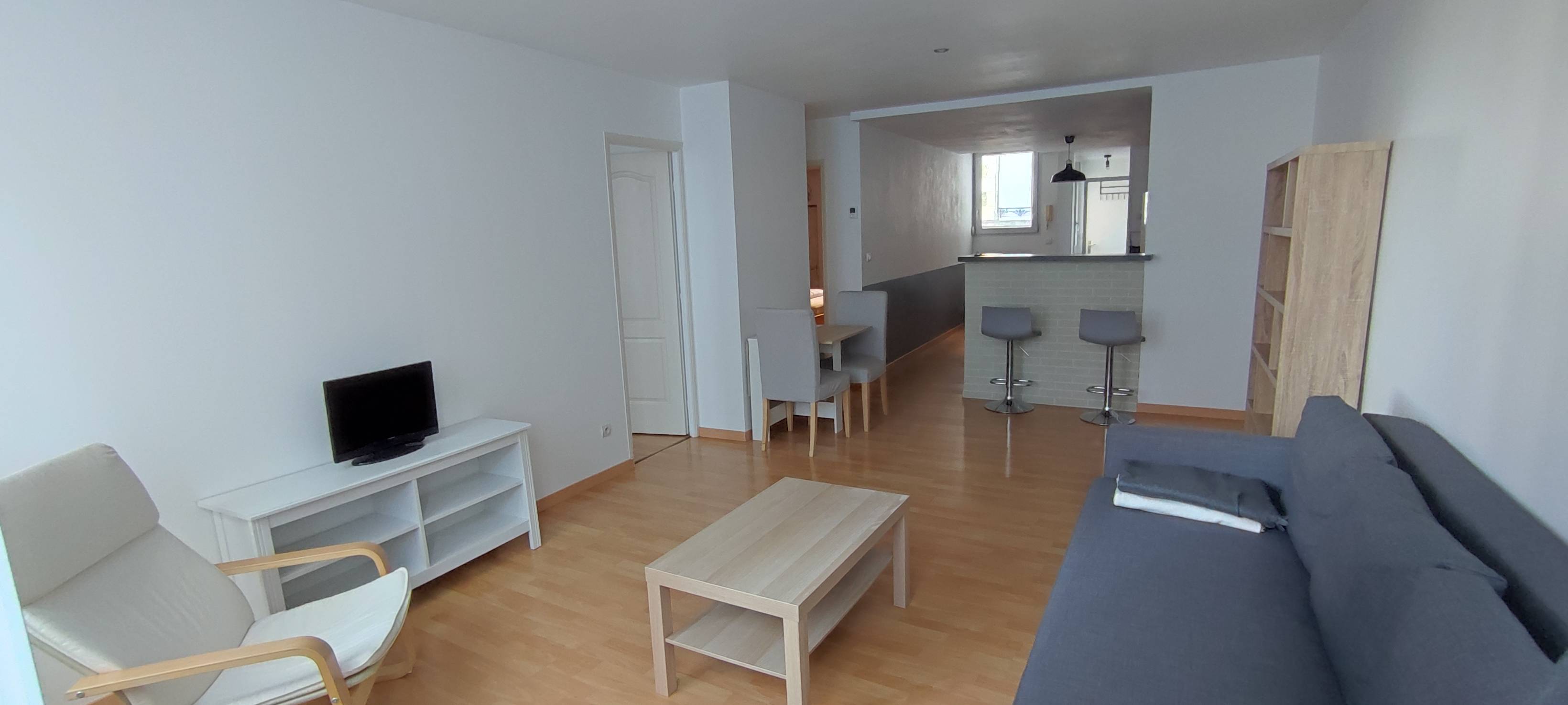 Loue appartement meublé - 75m² - Reims hypercentre