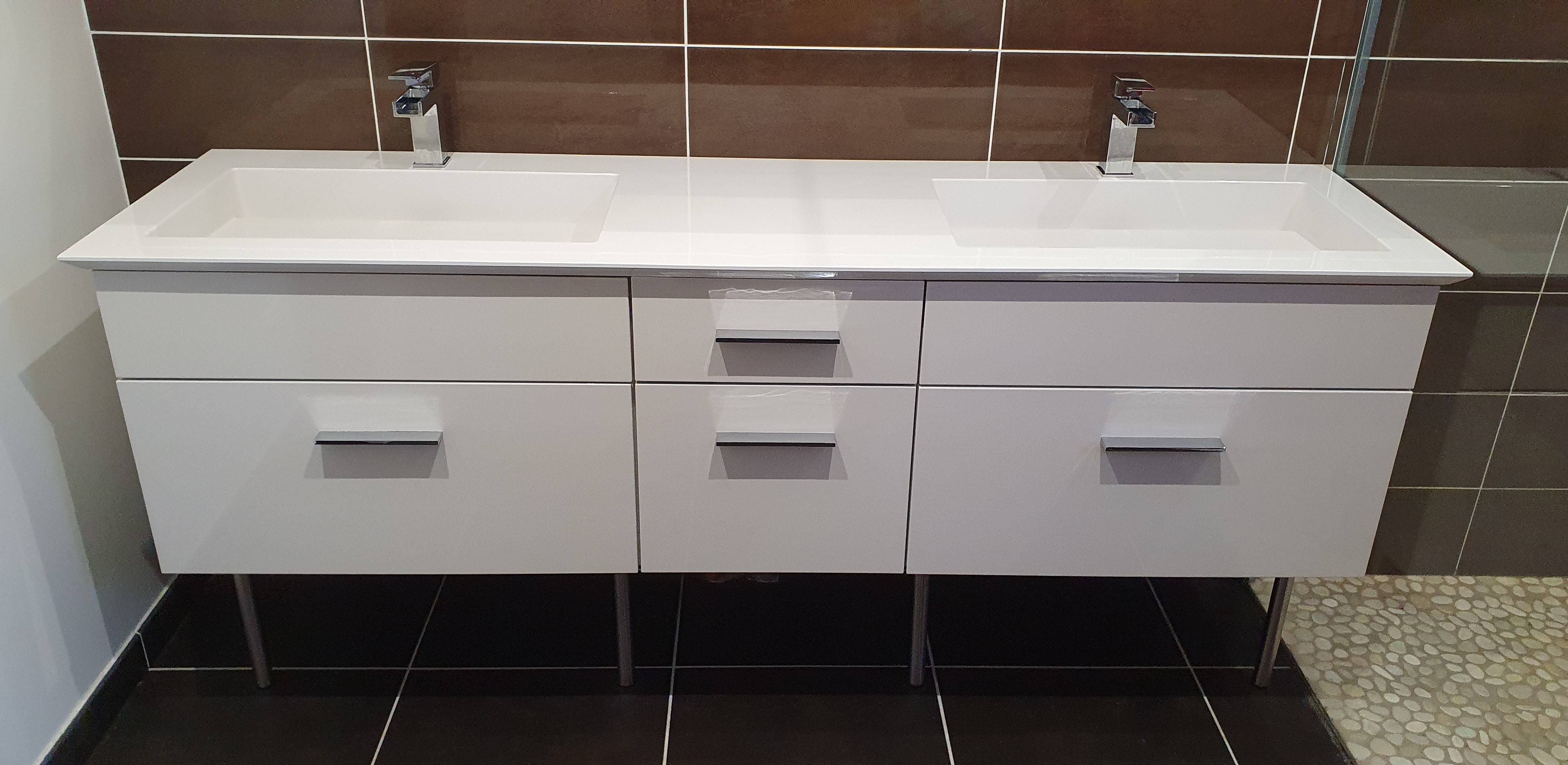 Meuble salle de bain Burgbad double vasque longueur 180 cm sur Gens de