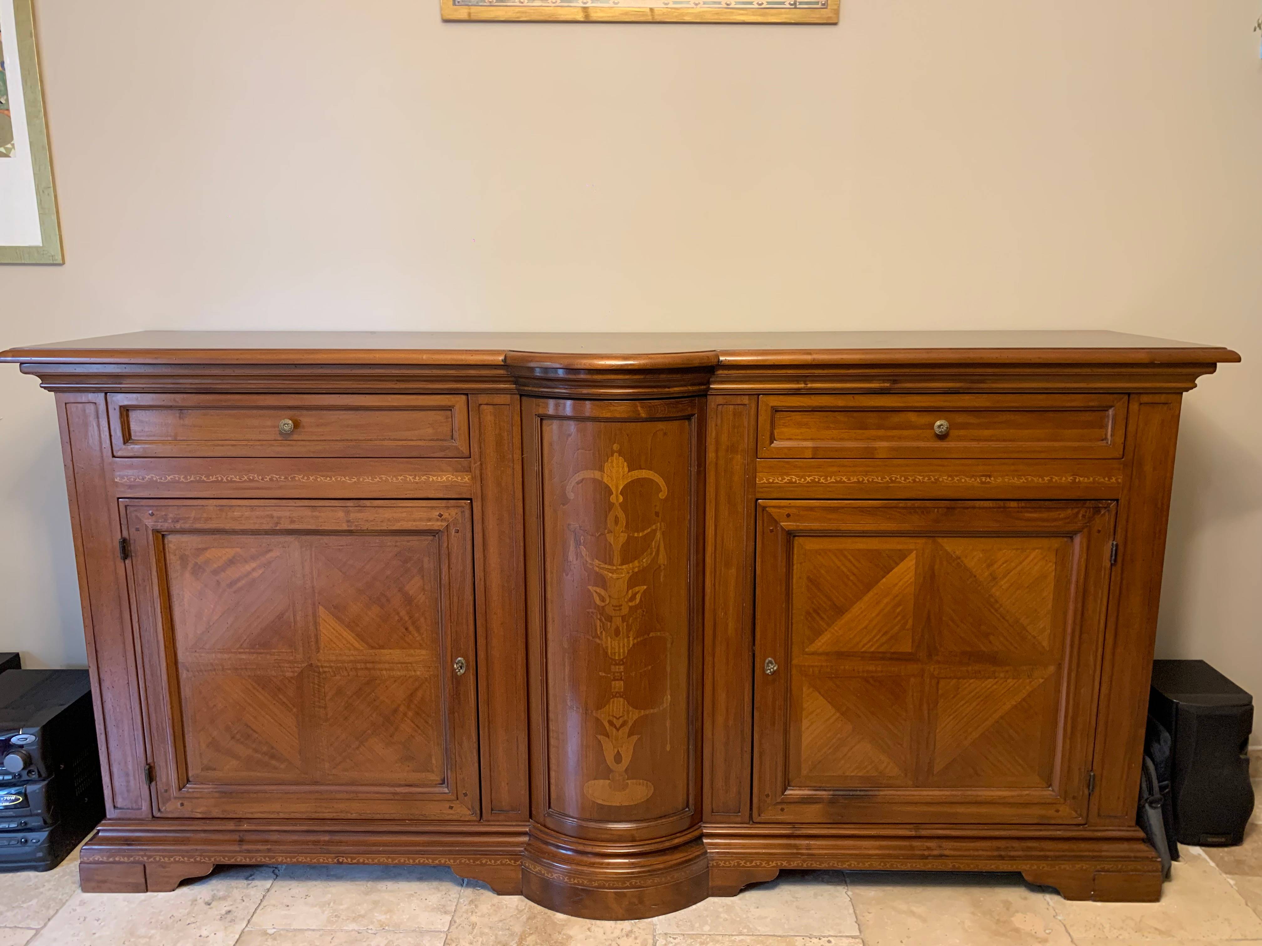 Meuble Buffet De Salon Artisanal – Rose Pastel Laqué – Style Vintage – 120cm