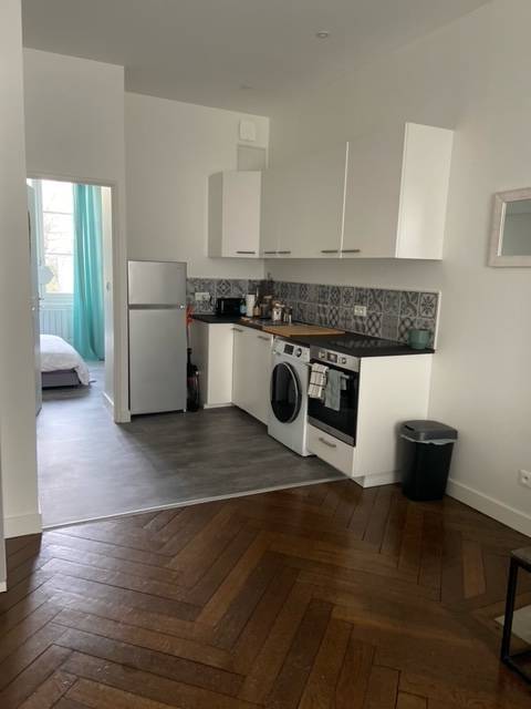 Loue appartement 41m², EDF Inclus - Tassin-la-Demi-Lune - Horloge