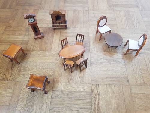 Meubles miniature - meubles de poupée - Bois